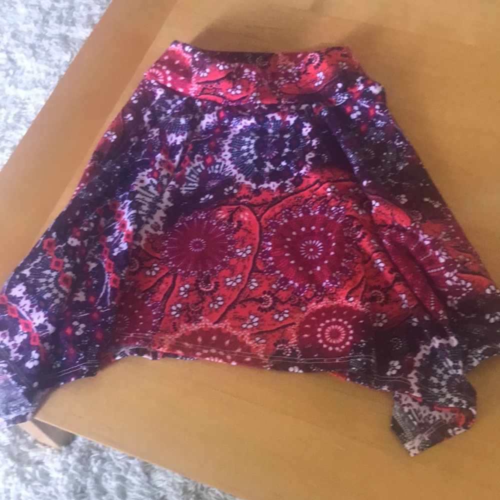 Girls size 10/12 elastic waist asymmetrical skirt
